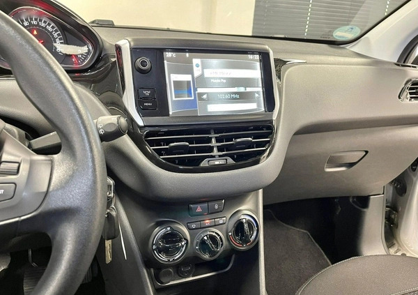 Peugeot 208 cena 33000 przebieg: 143000, rok produkcji 2014 z Szepietowo małe 742